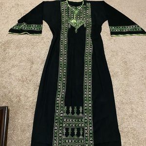 Palestinian dress thobe Abaya black embroidered